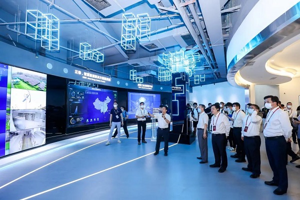 参观1（网站）.jpg
