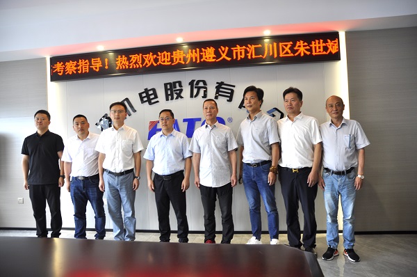 合影（修改）网站.jpg