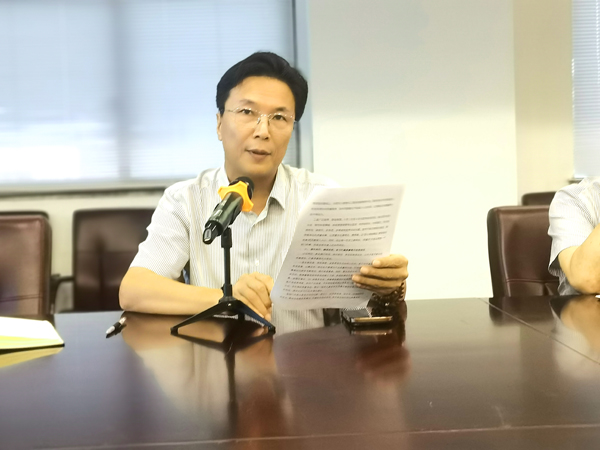 1788762102644492.jpg 吴俊利作报告修网.jpg