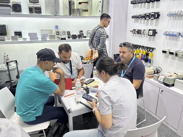 1792482729707896.jpg 展会2网.jpg