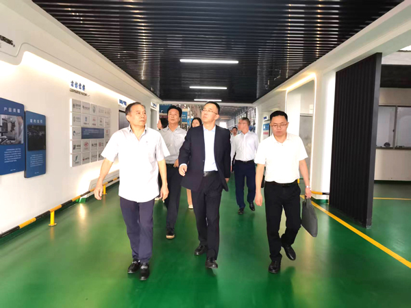 参观车间1修网.jpg